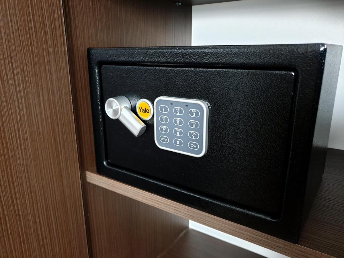 Executive Apartment Avantgarden Coresi Μπρασόβ Εξωτερικό φωτογραφία