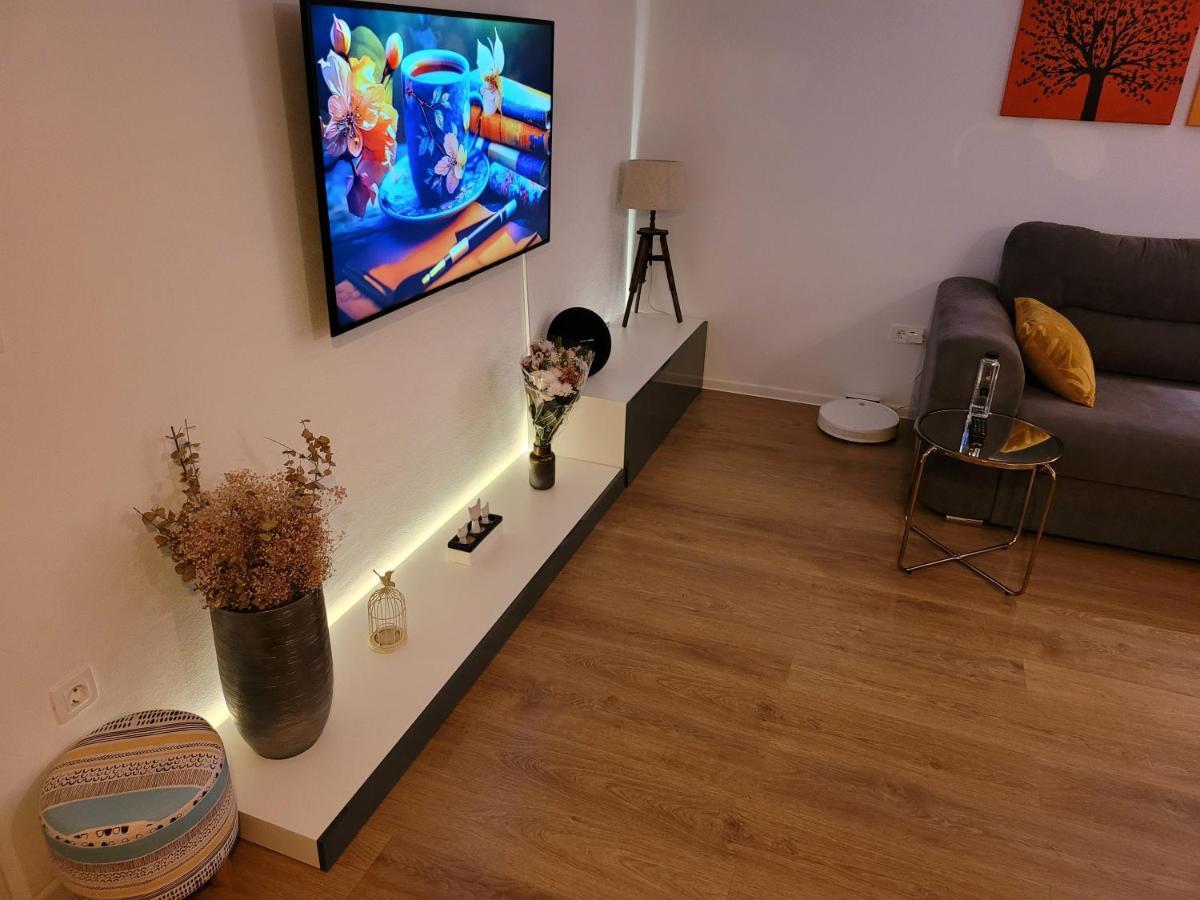 Executive Apartment Avantgarden Coresi Μπρασόβ Εξωτερικό φωτογραφία